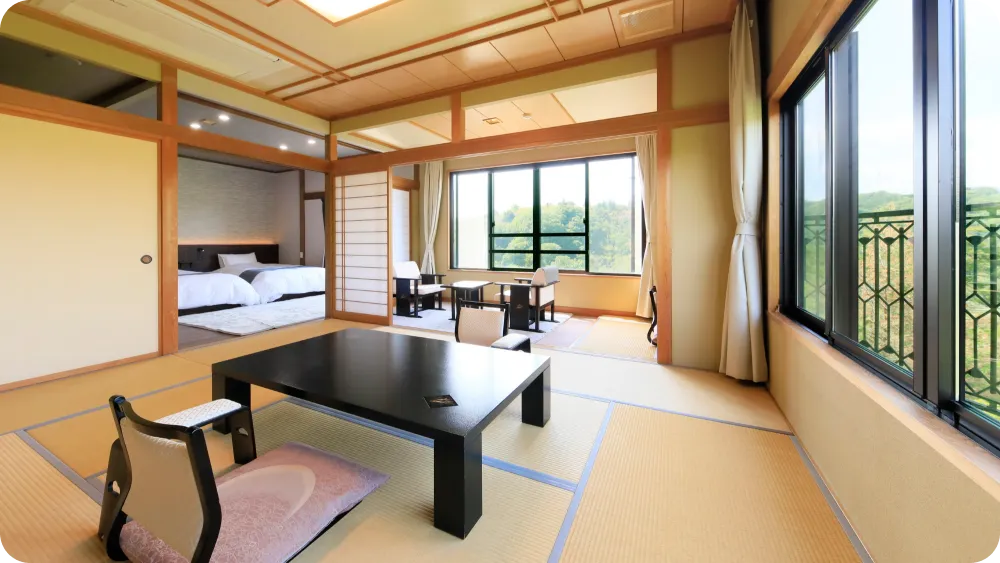 Japanese-style room: 16.5 m² + 9.9 m² + 4.95 m² veranda Special Japanese-Western Room