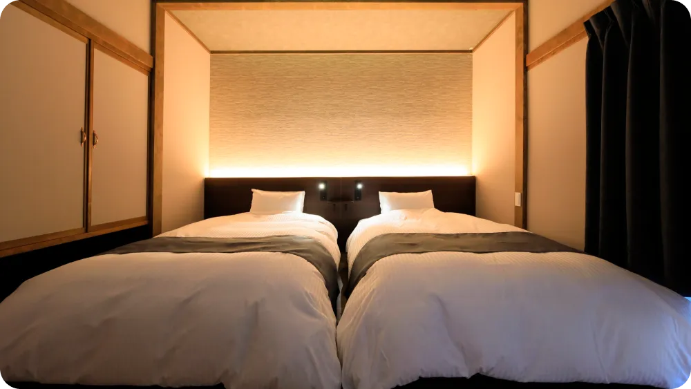 Japanese-style room: 16.5 m² + 9.9 m² + 4.95 m² veranda Special Japanese-Western Room