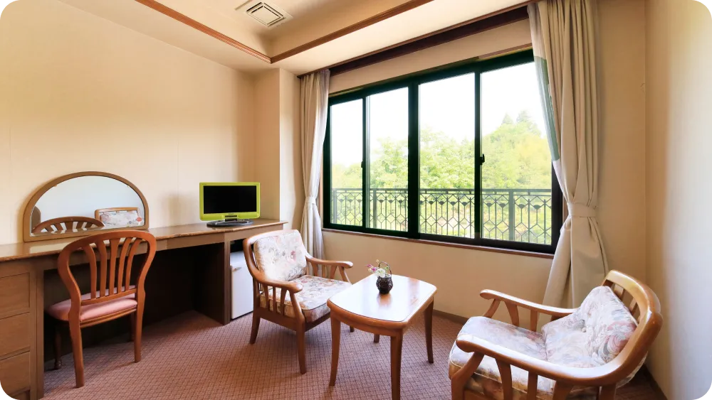 13.2 m² / Western Room