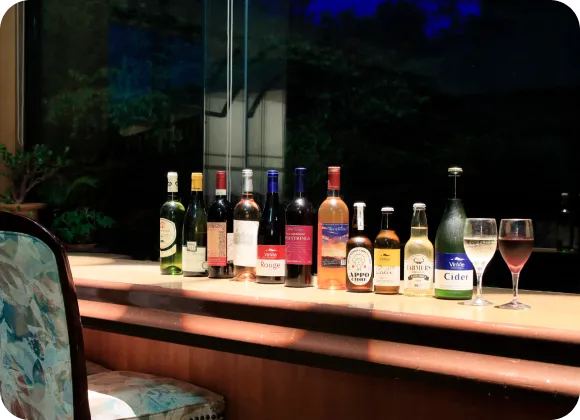 ナイトラウンジ「ムーンライト」